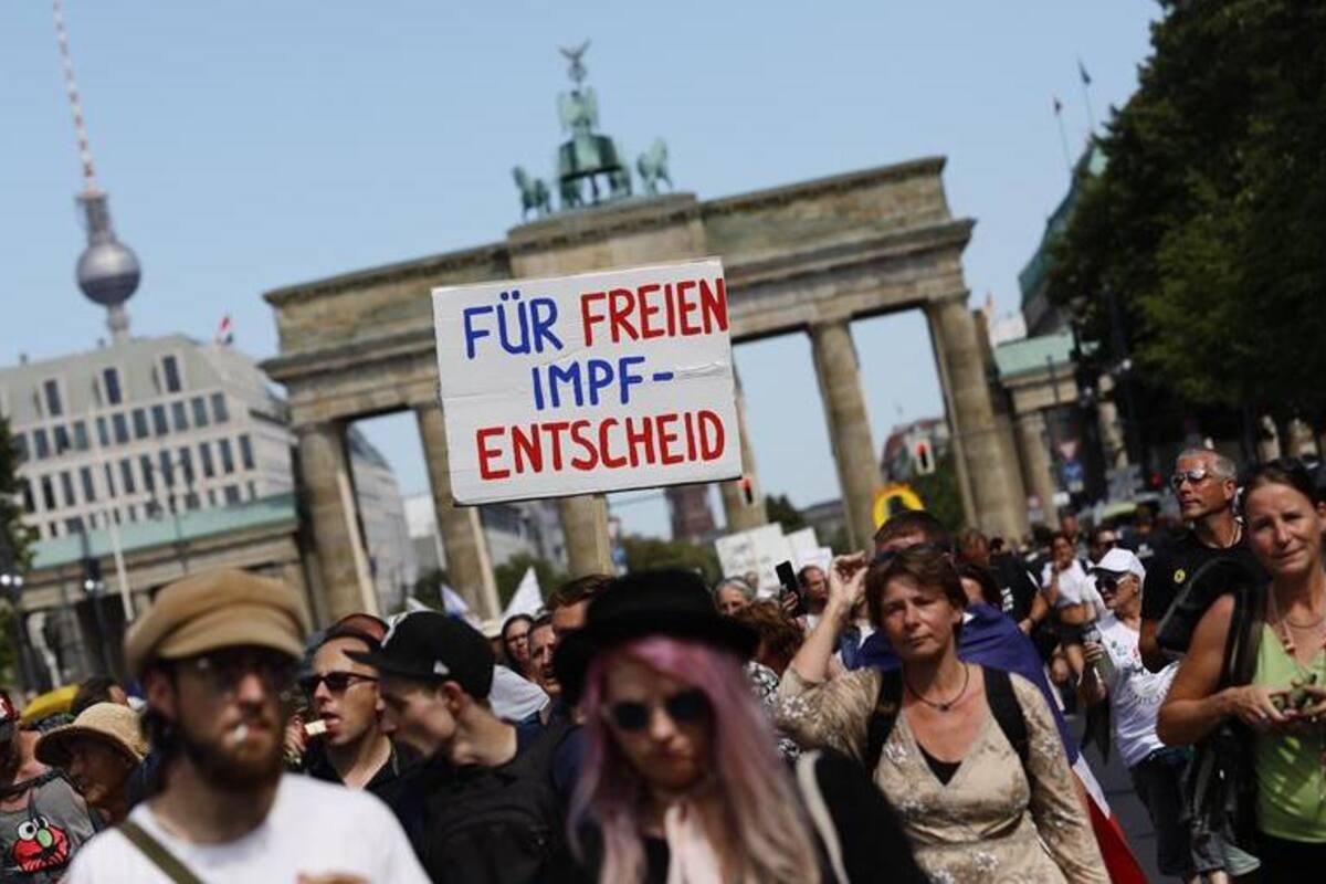 La derecha de Berlín exige con manifestación el fin del confinamiento por la Covid-19