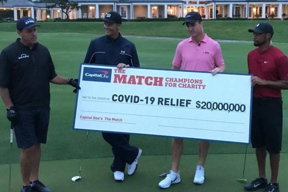 Woods y Manning doblegan a Mickelson y Brady en partido que recaudó 20 millones de dólares