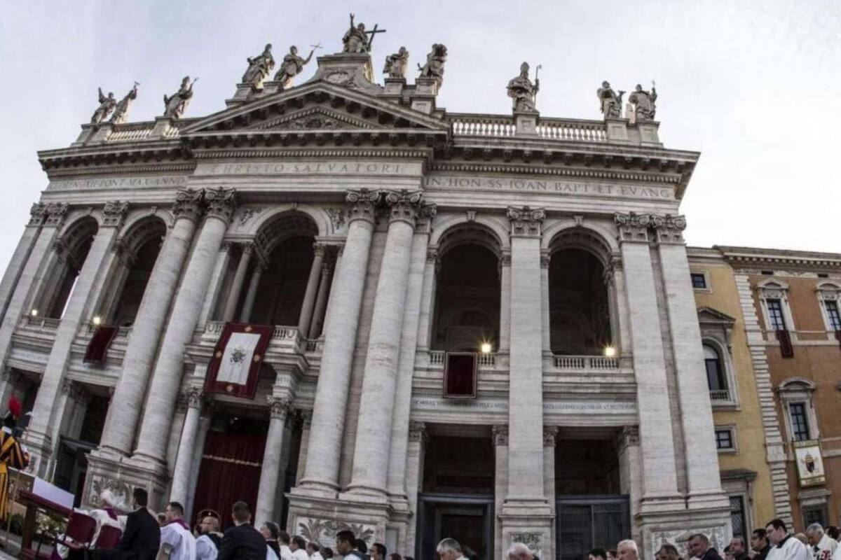 Descubren restos medievales en Basílica de San Juan de Letrán en Roma