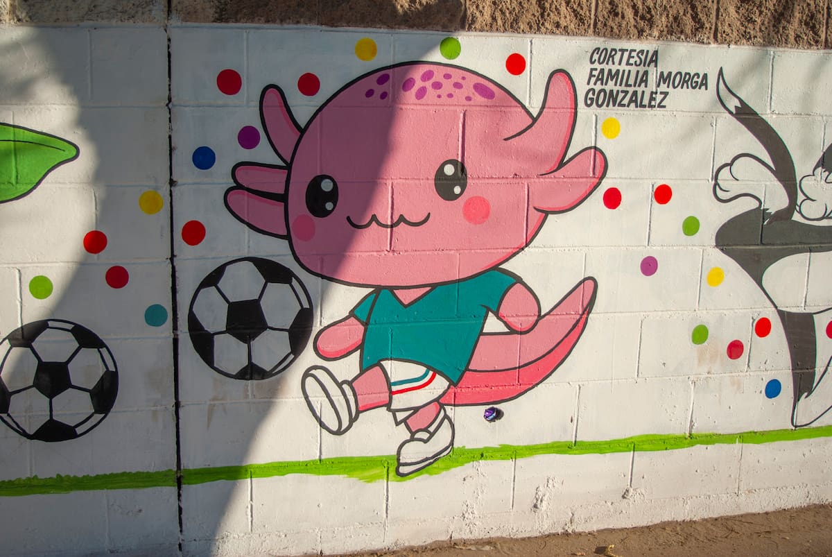 Ajologol, mascota que se hizo popular en la CDMX no podía faltar entre los personajes. (Foto: Patrizio Caro)