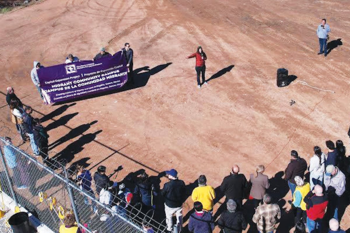 Colocan primera piedra del Campus de la Comunidad Migrante en Nogales