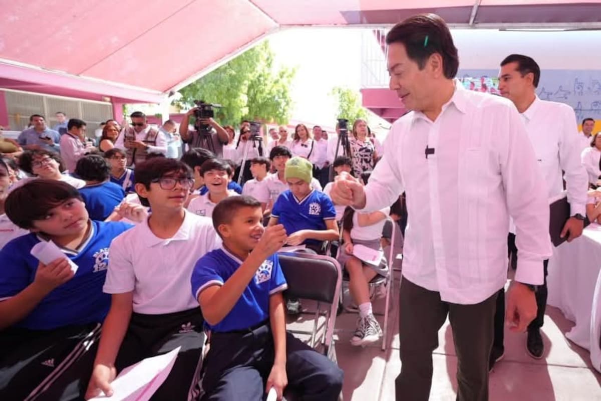 El secretario de Educación en el País, Mario Delgado, estuvo ayer en un
evento en Hermosillo. FOTO: ESPECIAL