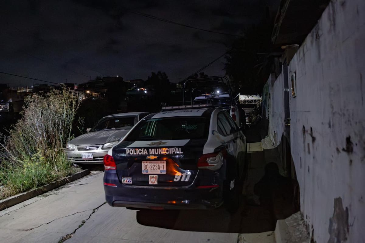 Pese a que paramédicos de la Cruz Roja le prestaron los primeros auxilios, el ofendido fue declarado sin vida poco después. Foto: Border Zoom