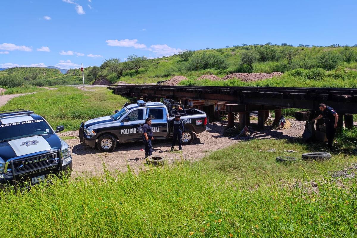 Aseguran narcótico debajo de las vías del tren en Nogales