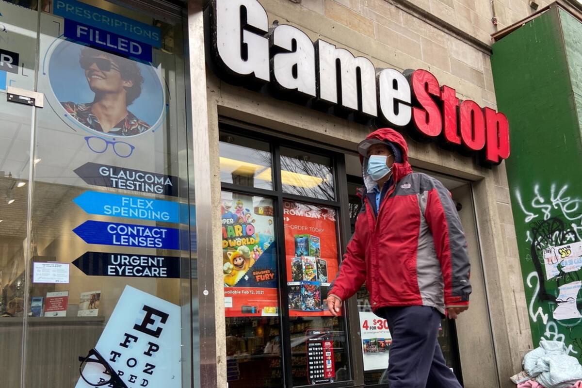 Niño vende las acciones de GameStop que le regalaron en 2019, gana más de 3 mil dólares