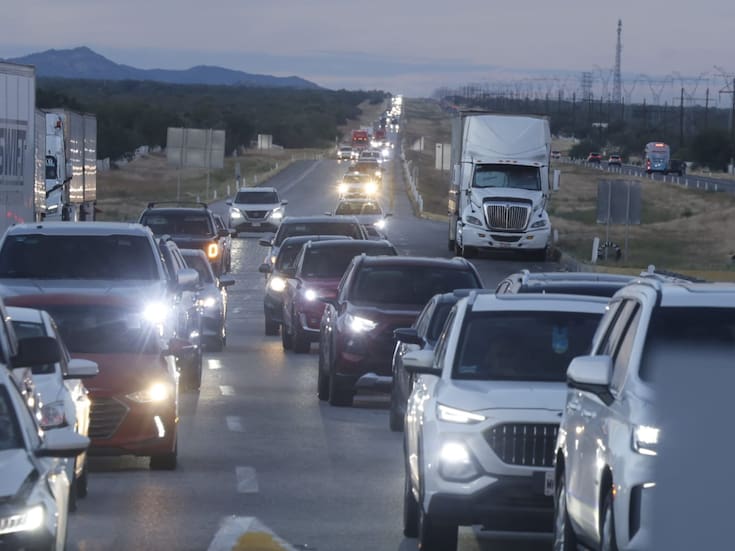 Regresan a Hermosillo tras el fin de semana largo por la Revolución Mexicana