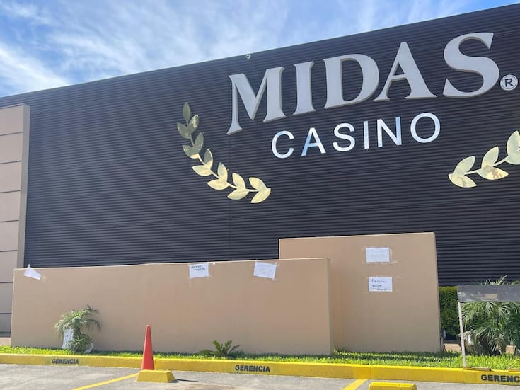 Trabajadores de Casino Midas en Rosarito exigen pago de salarios y prestaciones tras cierre sorpresa