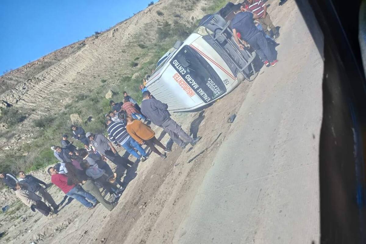 Accidente vial deja 18 lesionados en y carretera libre Tijuana-Tecate