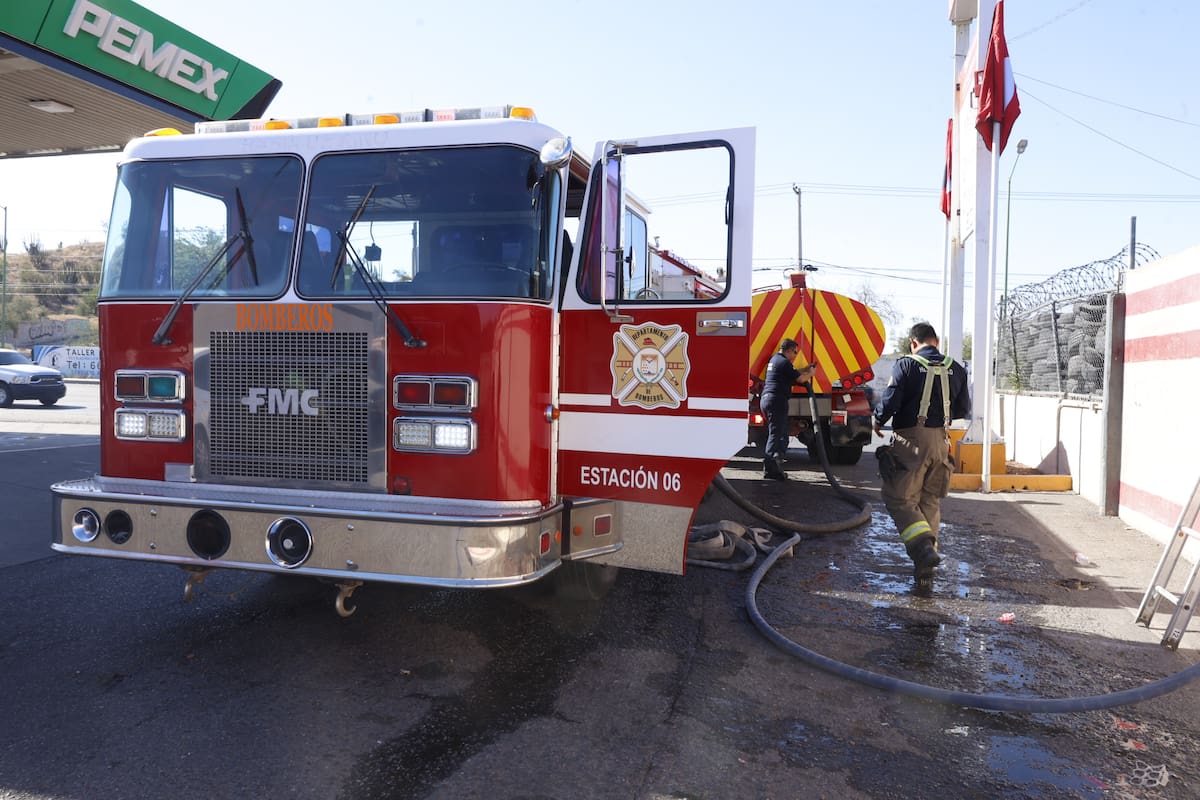 Más de 50 bomberos estarán de guardia en Hermosillo durante la noche de Año Nuevo