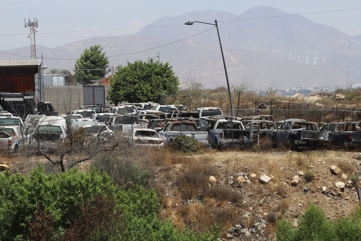 Liberan cobros en corralones de autos
