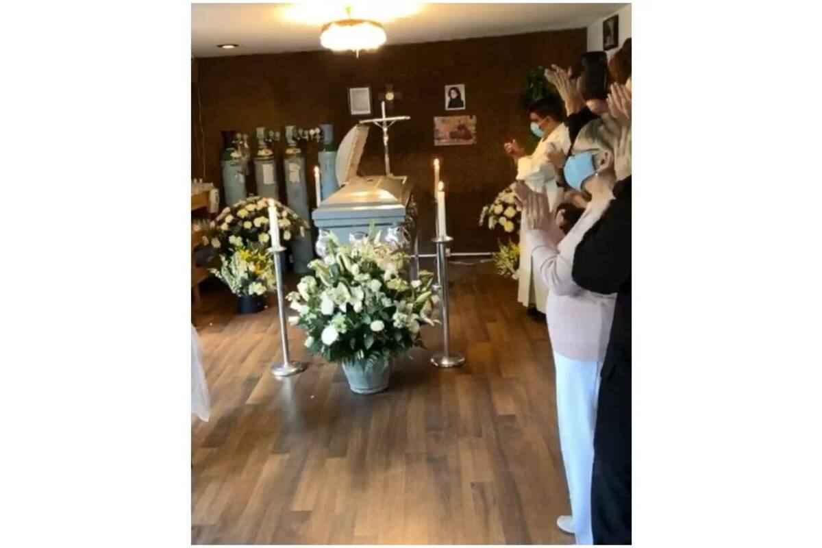 Entre risas y aplausos despiden a la actriz Cecilia Romo