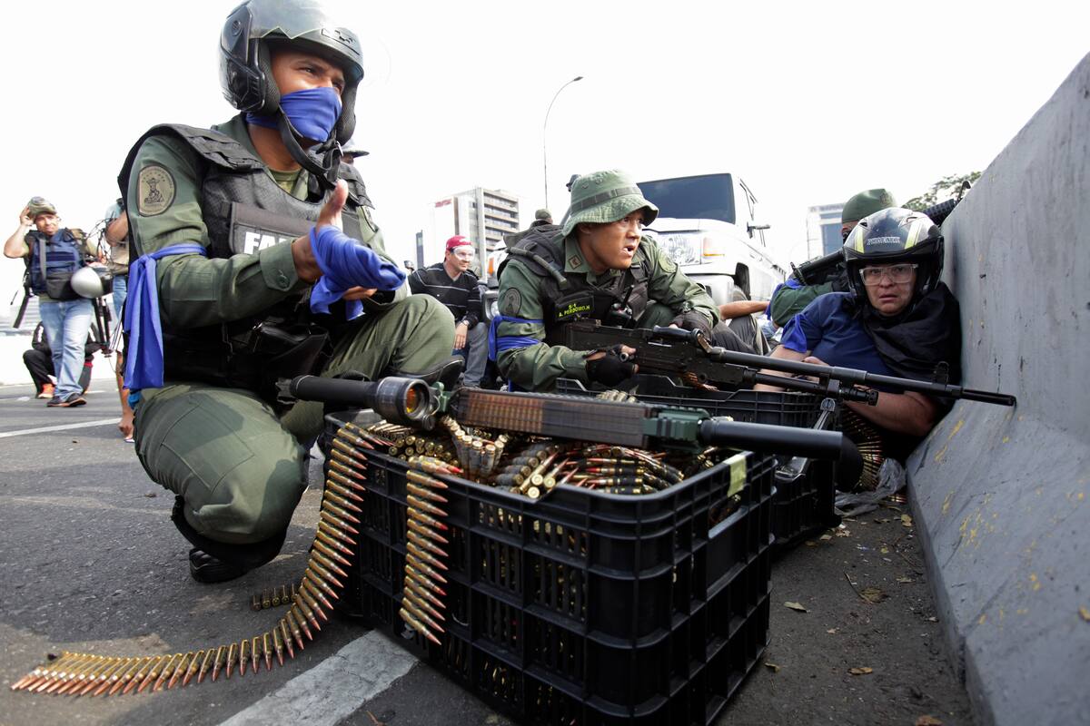 Reportan al menos 50 heridos en Venezuela