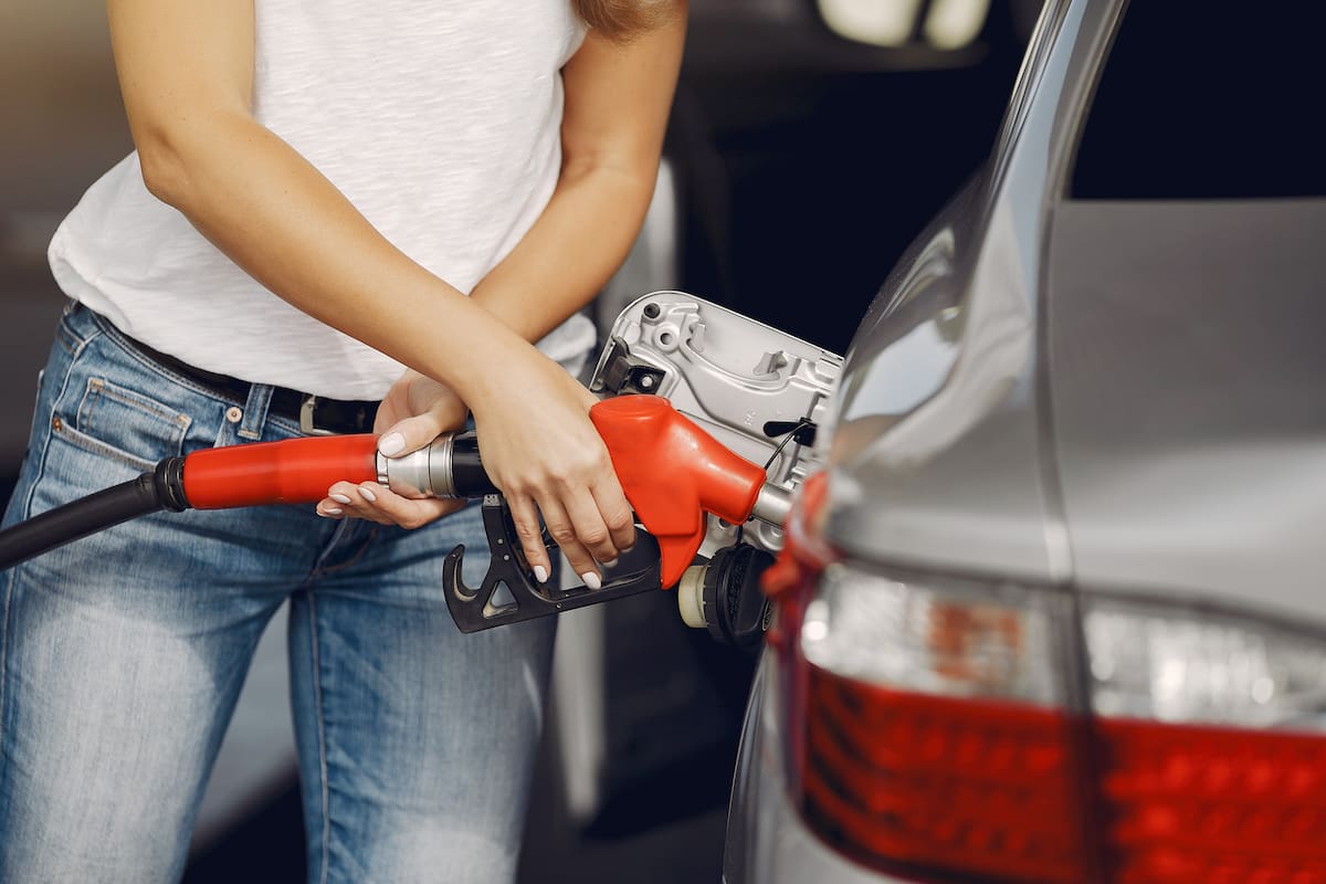 ¿Cuál es el precio promedio de los combustibles nacionales, según cifras de la Profeco?