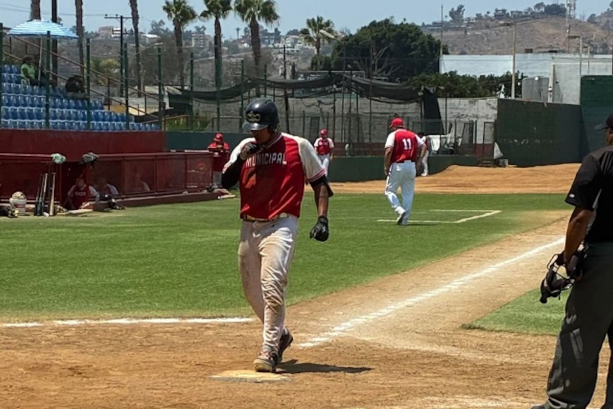 Ensenada Municipal barrió a Tijuana Amateur
