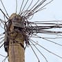 Joven muere electrocutado en zona inundada de Matamoros; investigan presencia de cables de luz expuestos en la vía pública