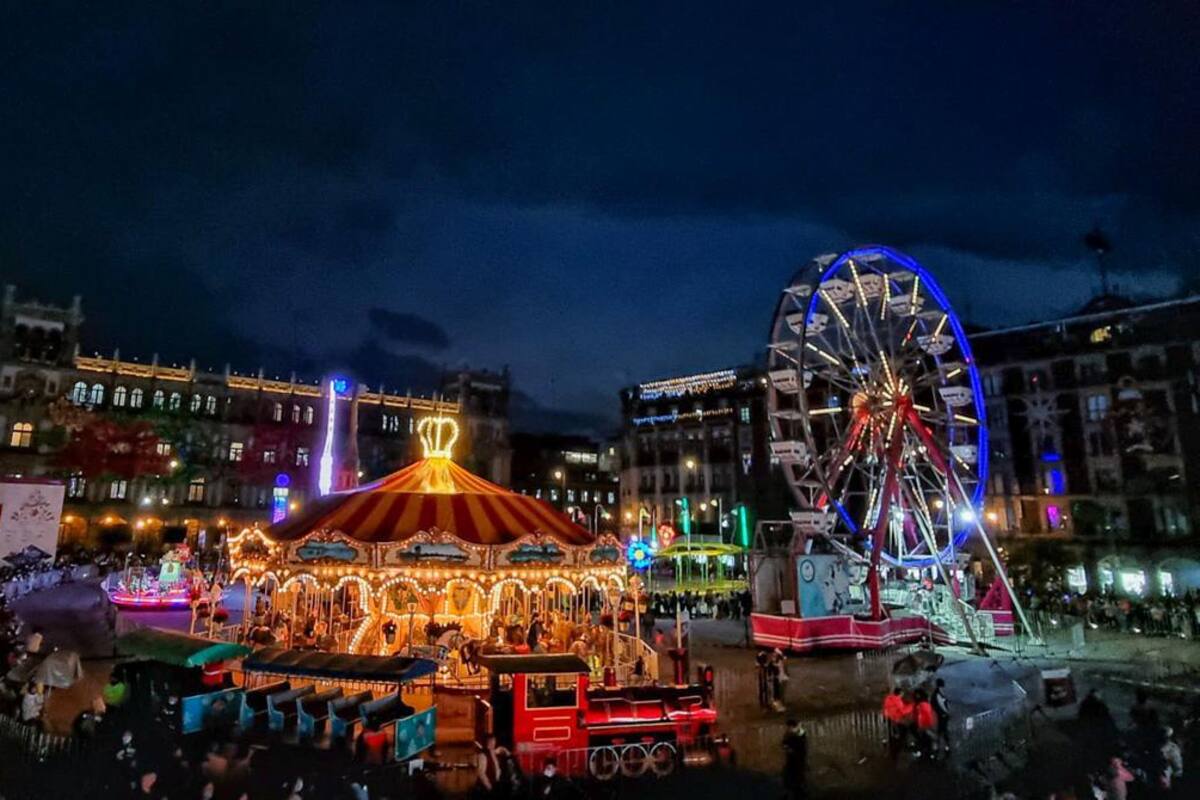 Inauguran Verbena Navideña 2021 en el Zócalo de la CDMX