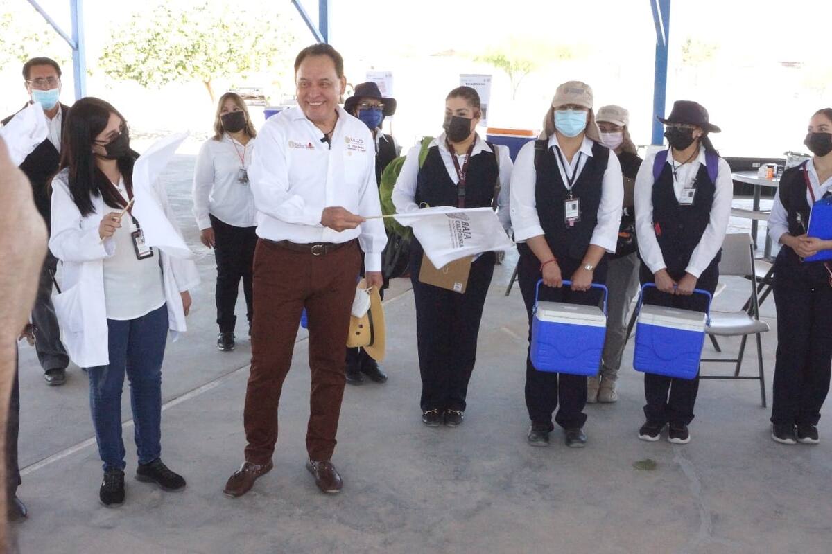 Garantizan segundo refuerzo de vacuna Covid-19 para trabajadores de la salud en BC