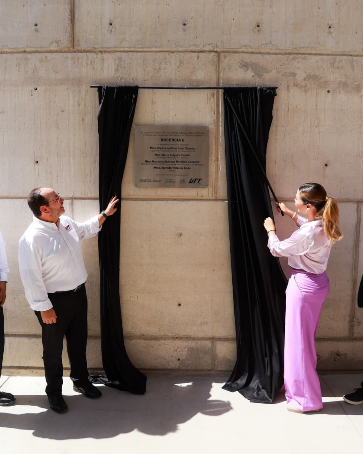 La gobernadora Marina del Pilar Ávila Olmeda acompañó a estudiantes de la UTT durante el arranque del ciclo escolar 2026-2027, que inició con matrícula récord. Foto: Cortesía