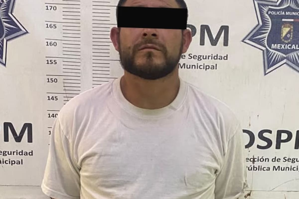 Huye en motocicleta, derrapa y abandona una mochila con un revólver en El Porvenir