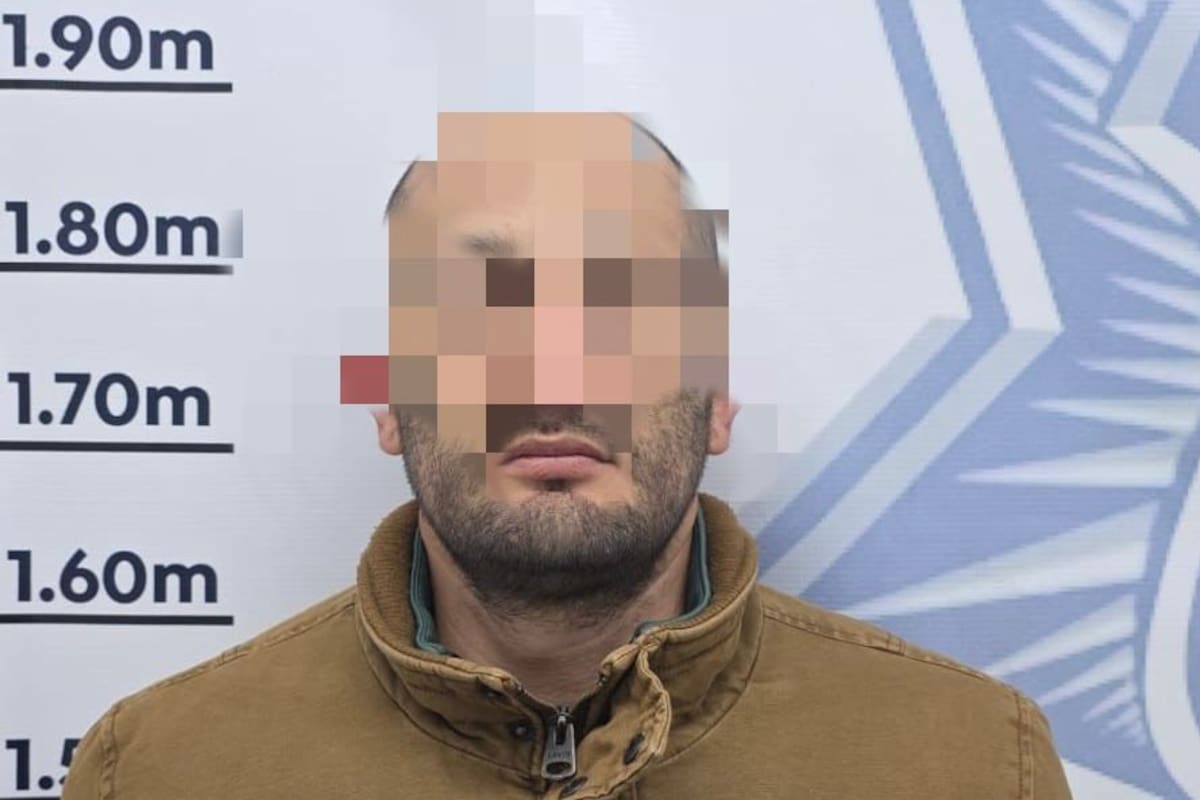 Detienen a hombre y le aseguran arma de uso exclusivo y dron de alta gama en Rosarito