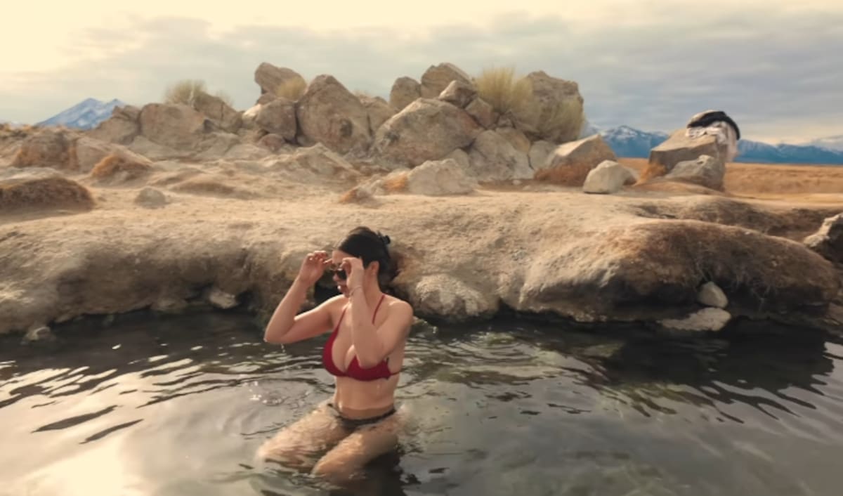 Emma Coronel reaparece en video inédito y muestra cómo es su vida actual | captura de video