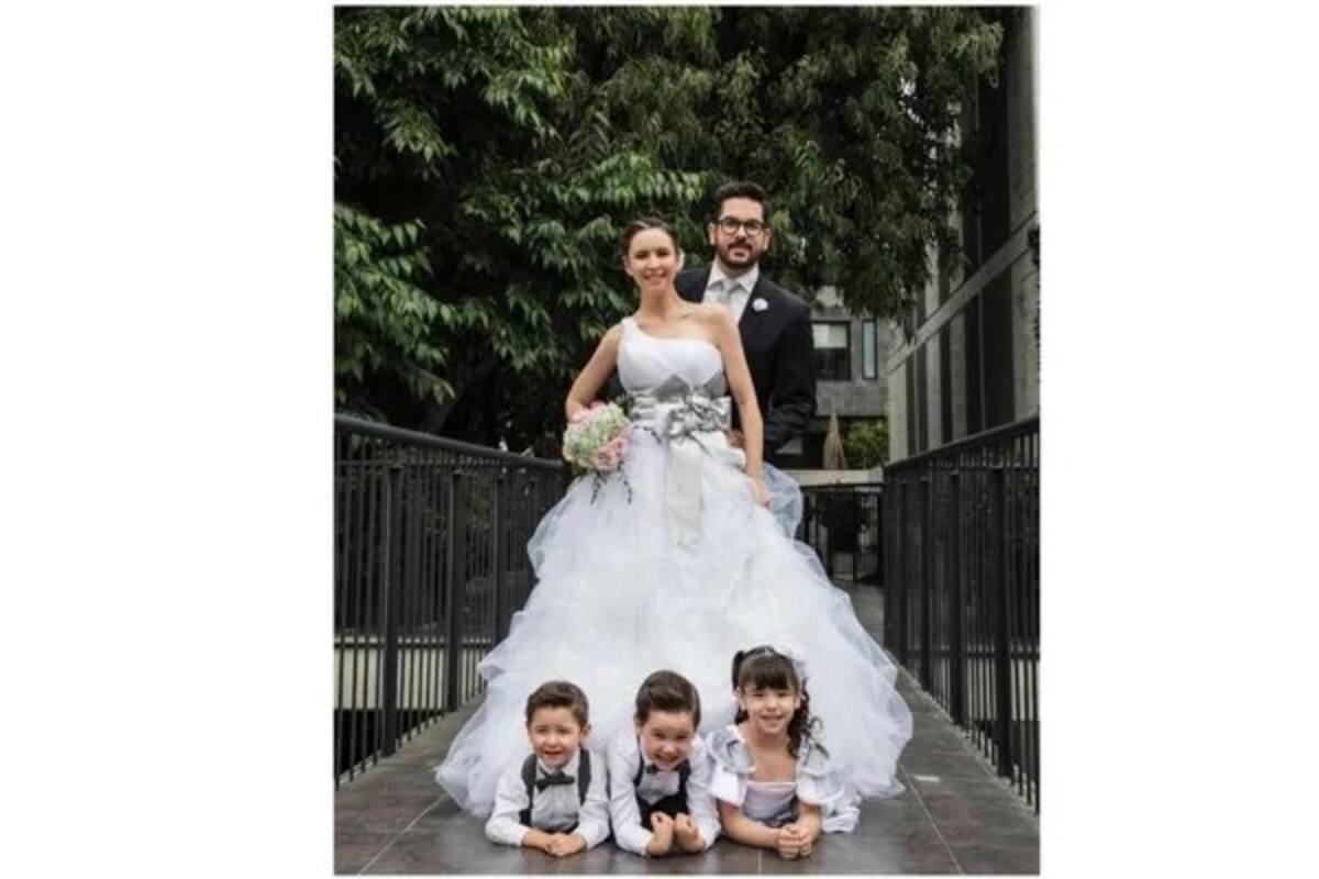 Andrea Torre y Pedro Ortiz de Pinedo celebran 10 años de casados