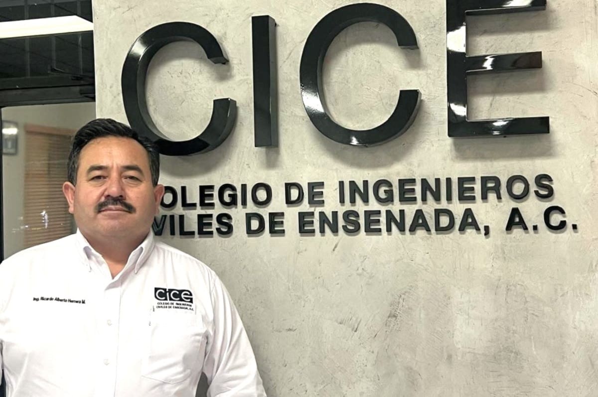 El nuevo presidente del CICE Ricardo Alberto Herrera Magdaleno nació el 7 de febrero de 1975, es Ingeniero Civil egresado de la Universidad Autónoma de Baja California.