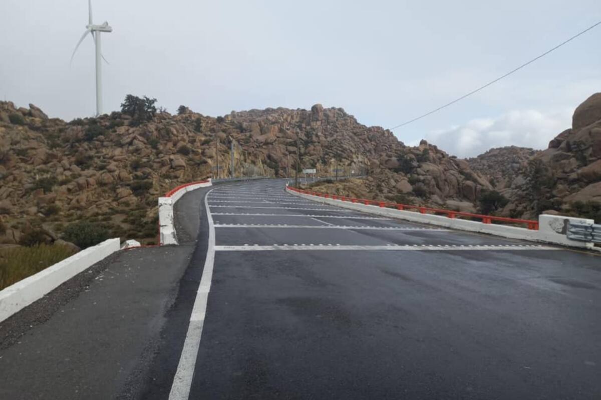 Cierran tramo ascendente El Centinela-La Rumorosa por 'no estar en condiciones'