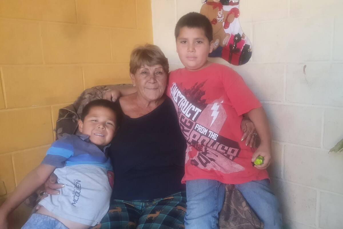 Cobertón navideño El Imparcial: Dylan y Ángel no quieren regalos, piden una cama para su abuelita