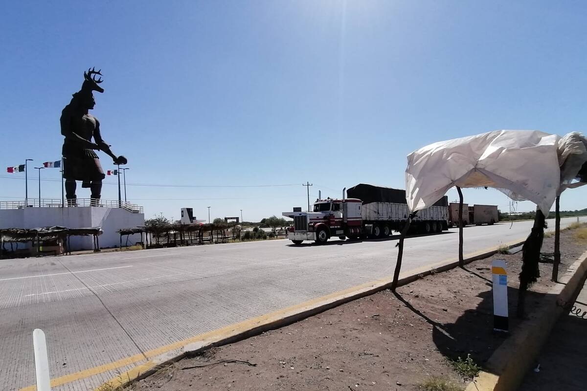 Retiran los yaquis bloqueo carretero de Loma de Guamúchil