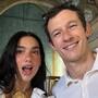 Dua Lipa y Callum Turner continúan su luna de miel en Italia: de Sicilia a la Fontana di Trevi