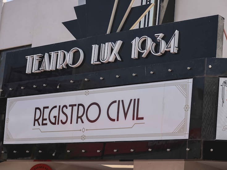 Congreso exige a alcaldesa entregar contrato del Teatro Lux