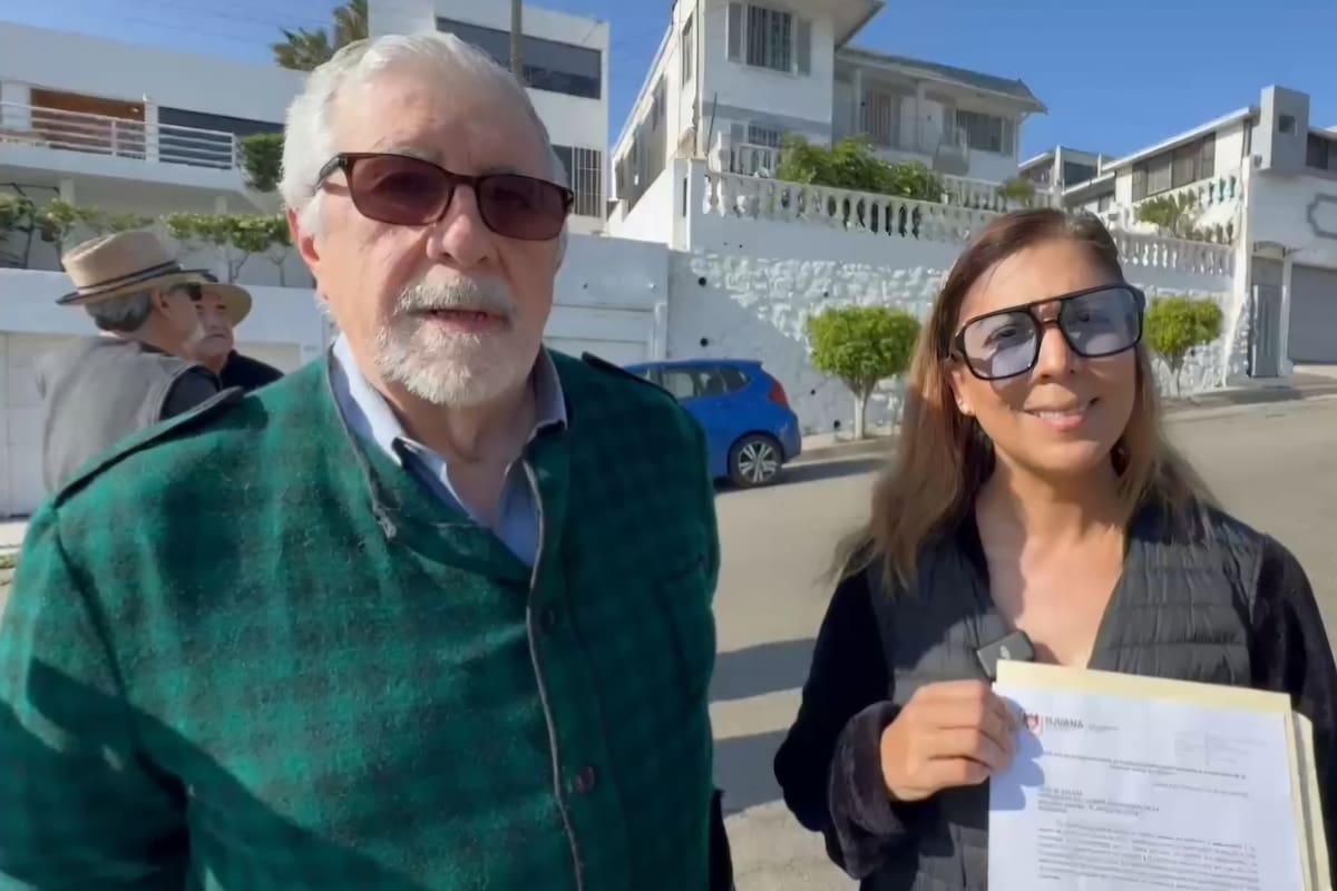 Piden vecinos se revise construcción de dos edificios en la colonia Juárez