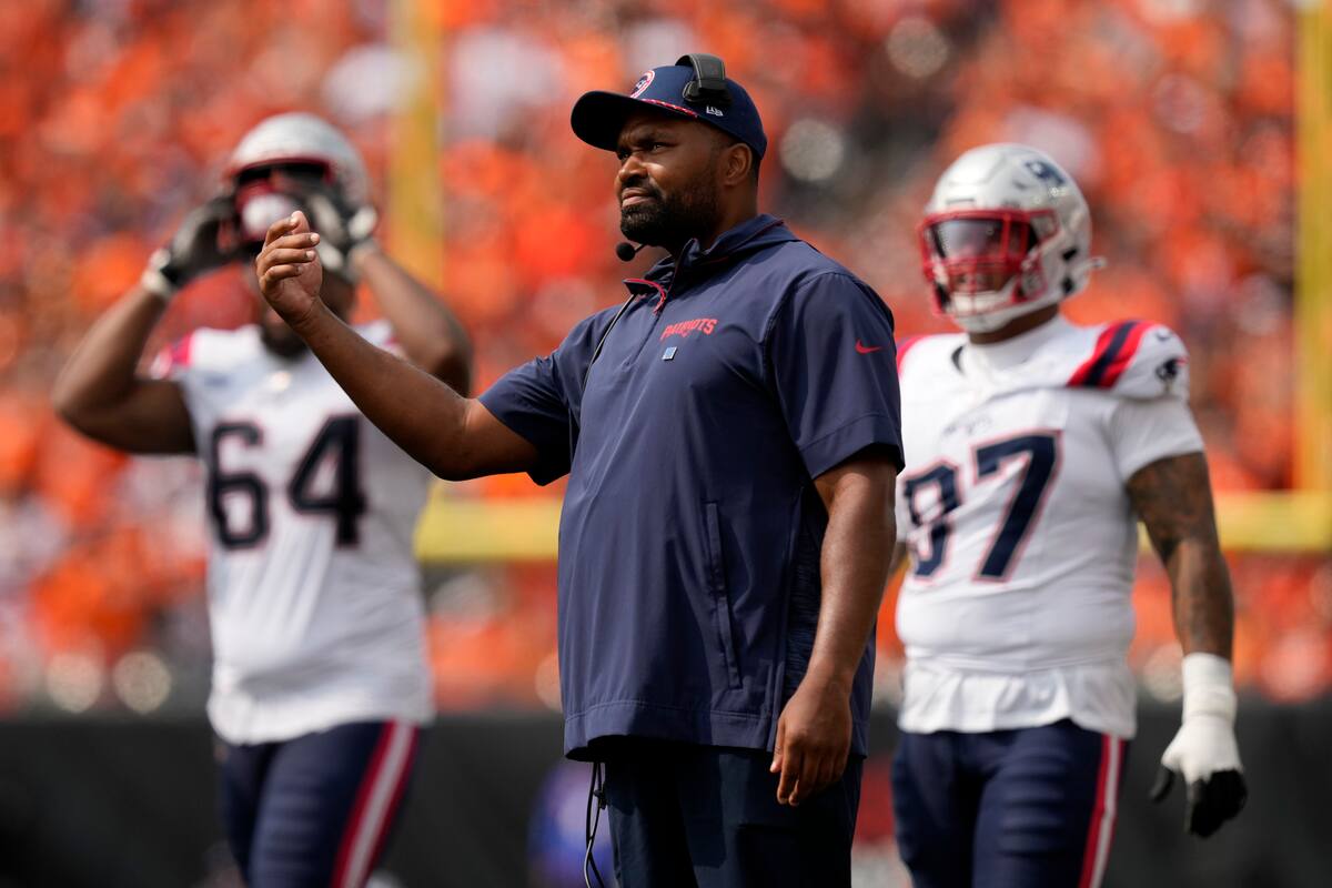 Jerod Mayo llegó a los Patriots en enero del 2024. (AP Foto/Carolyn Kaster)