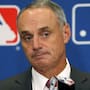 MLB quiere acelerar la agencia libre al estilo de NFL y NBA, pero el sindicato rechaza el plan ligado al tope salarial