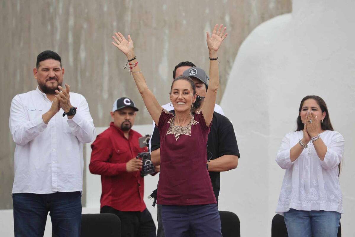 Claudia Sheinbaum promete desarrollar el puerto de Guaymas
