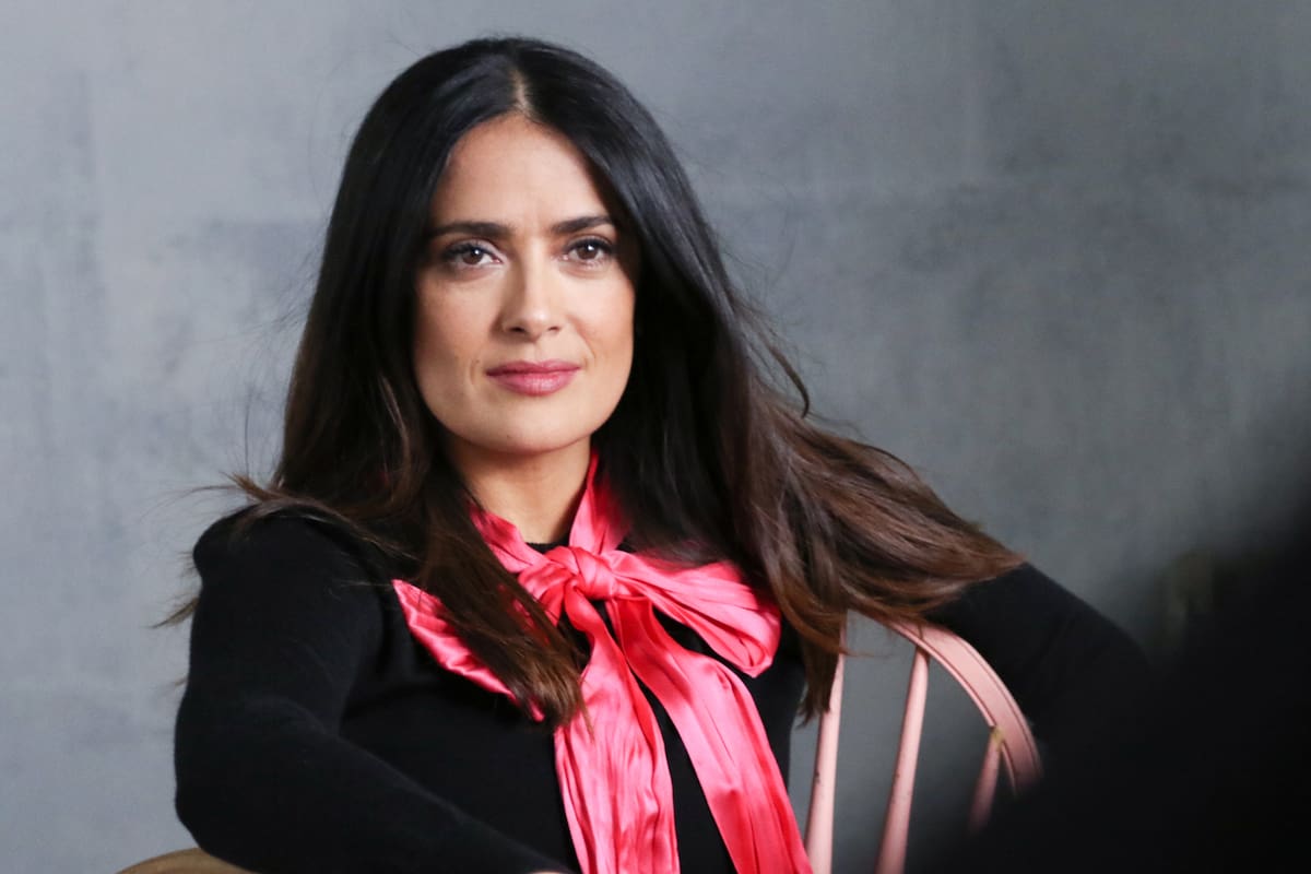 Salma Hayek apoya desde una fundación a sobrevivientes de violencia: así trabaja la organización en México