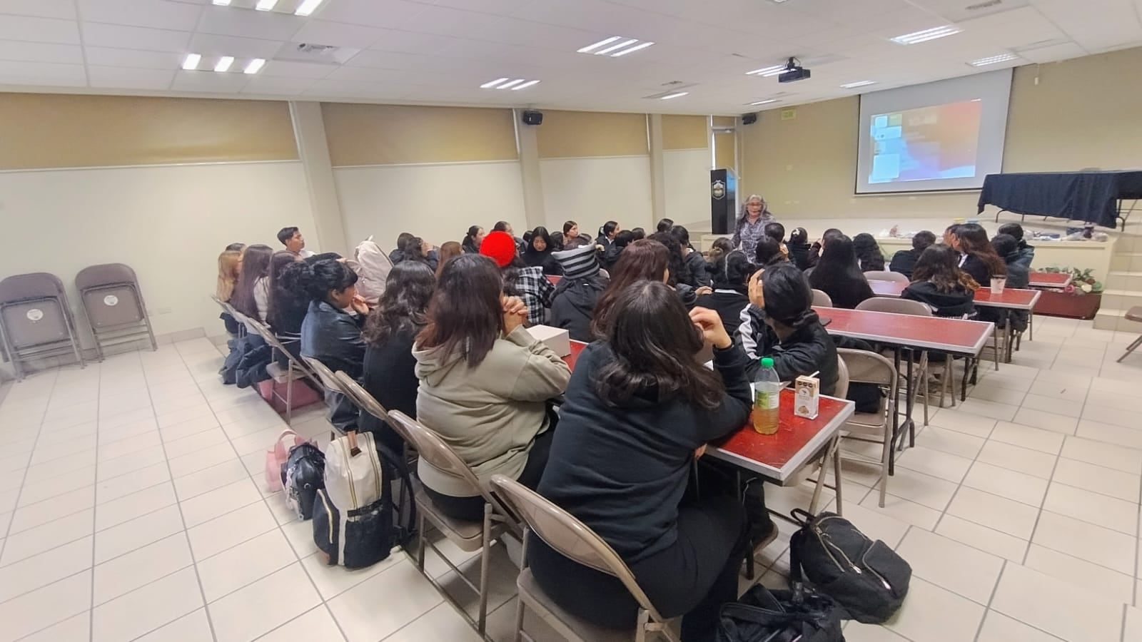 La institución formadora de maestros realiza 16 días de actividades en el marco del Día Internacional de la Eliminación de la Violencia Contra la Mujer, para generar conciencia del cambio que es necesario en busca de una mejor sociedad. Foto: Cortesía