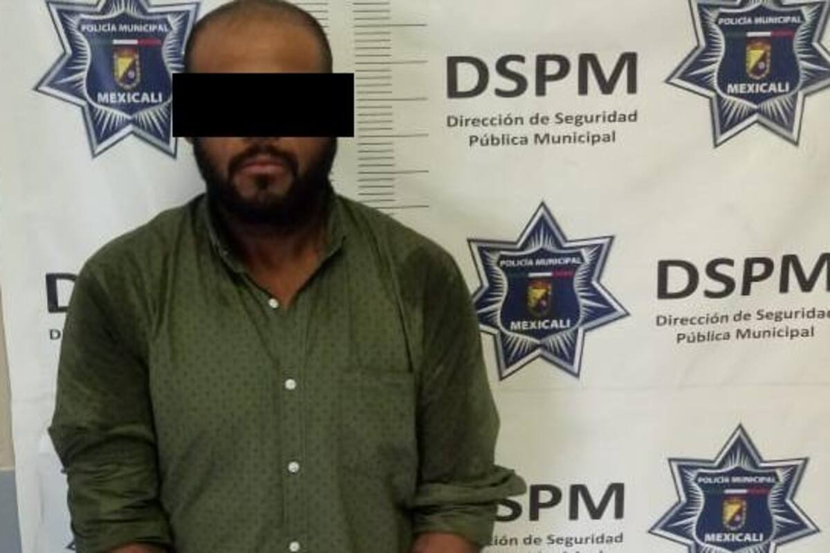Asalta a taxista con cuchillo de carnicero