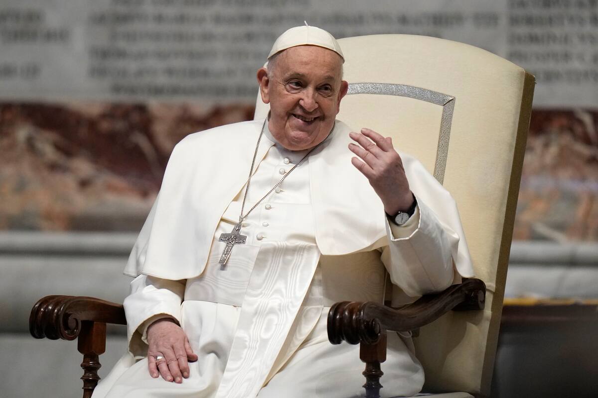 Papa Francisco responde a rezos por su muerte de sacerdotes españoles