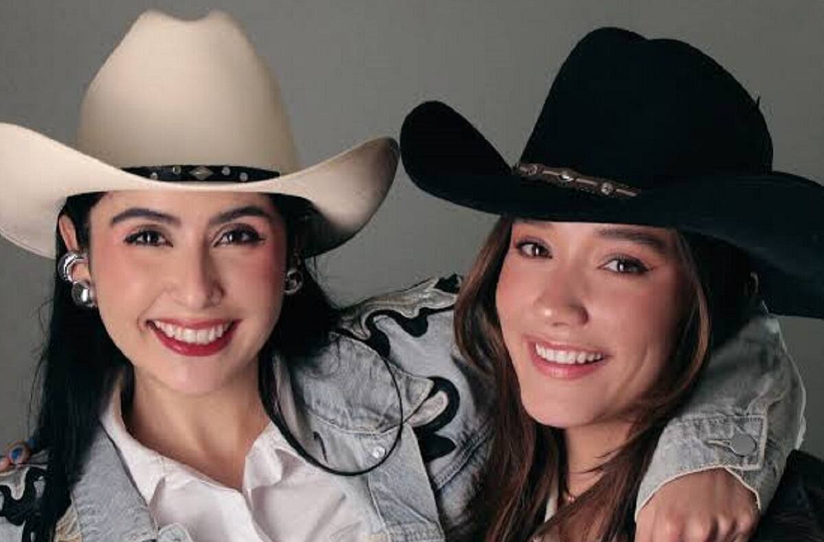 Lupita Villalobos y Kass Quezada son dos amigas que a través de su podcast “Las Alucines Podcast”, cuentan anécdotas de vida, situaciones y experiencias con un toque de comedia. Foto: Cortesía
