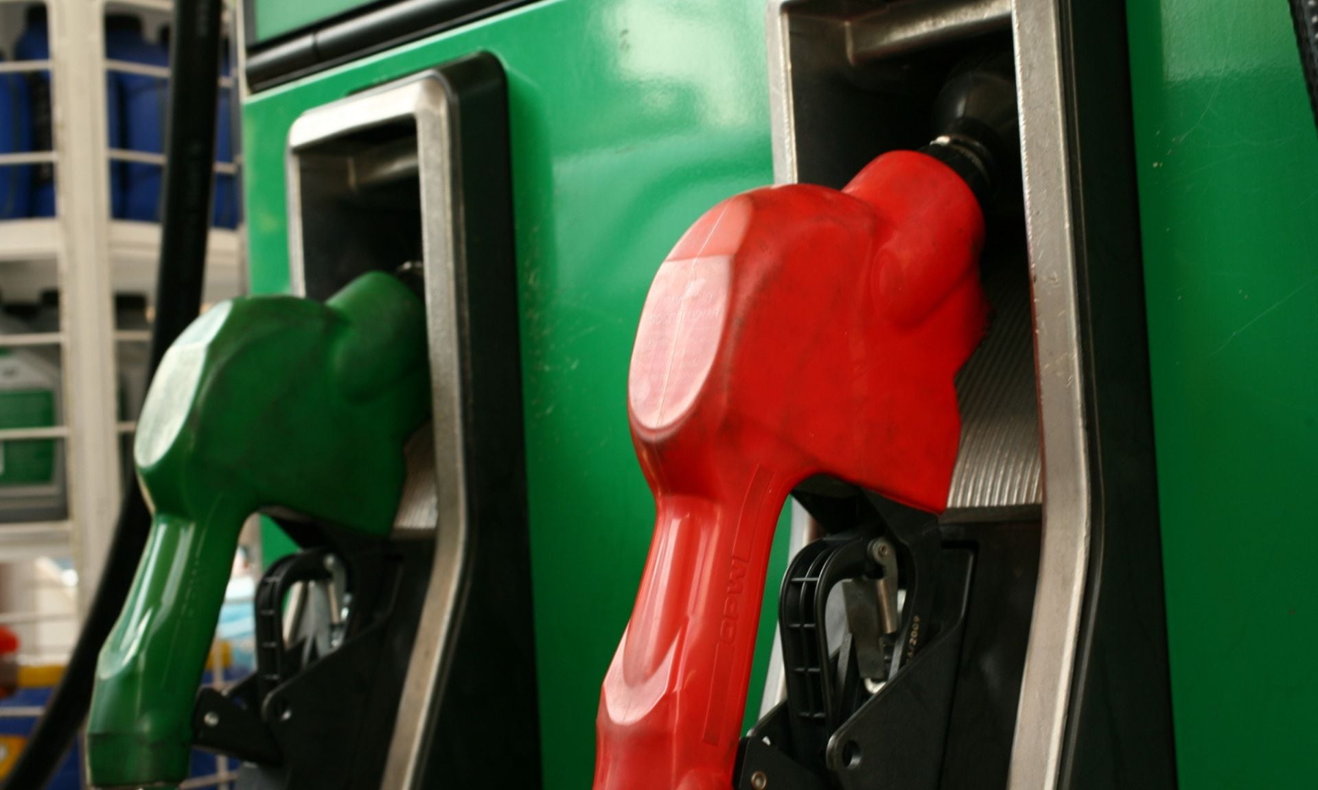 Hacienda eleva el estímulo al diésel al 81.20% para frenar el aumento de precios tras el bloqueo del Estrecho de Ormuz que elevó el petróleo a 107 dólares | Archivo GH