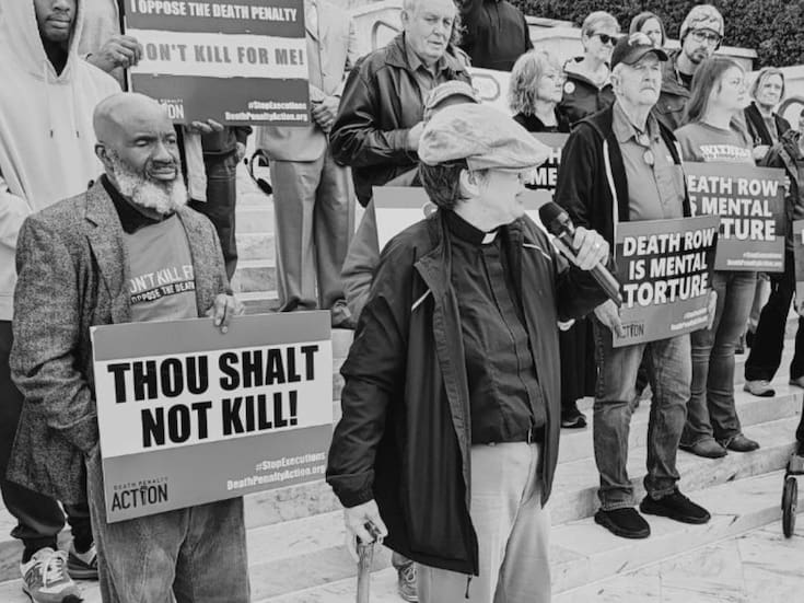 Hijo de víctima de asesinato pide detener ejecución del culpable en Alabama