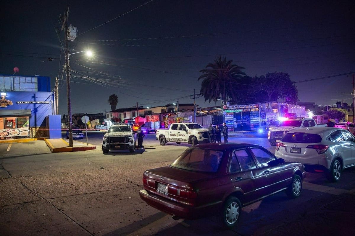 Ataque armado en Gastro & Bar Radical de Tijuana deja un muerto y una mujer herida
