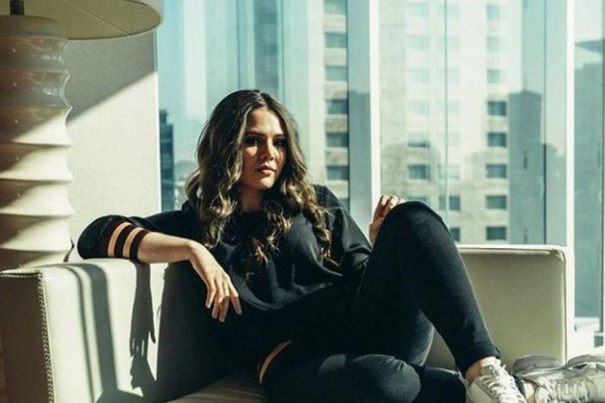 Joy abraza a su bebé y enternece en Instagram