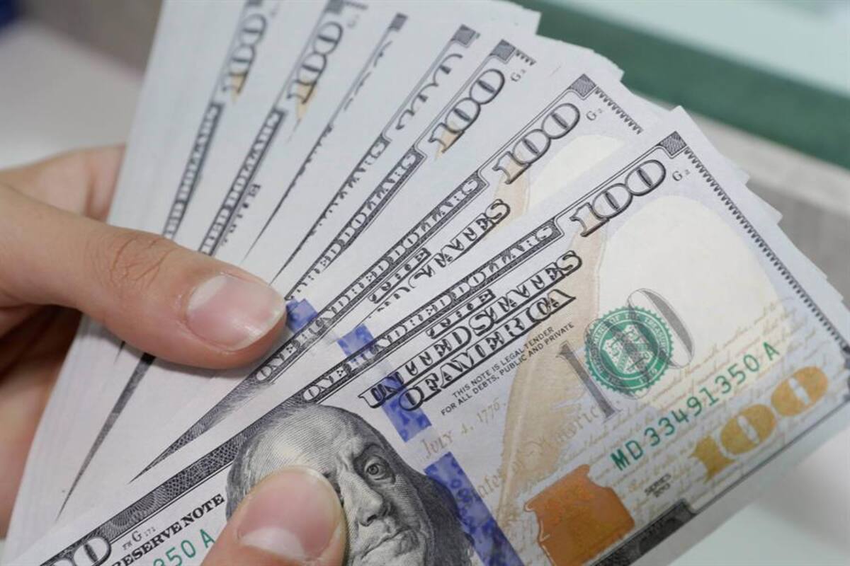 México subasta 2 mil millones de dólares por caída del peso ante coronavirus