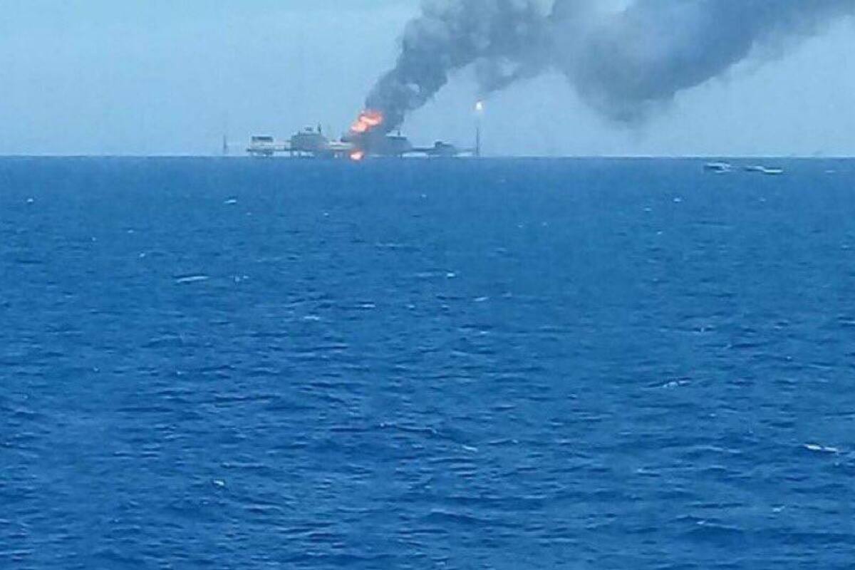 Incendio en Pemex redujo en 444 mil bpd en producción crudo