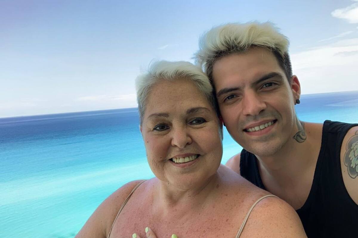 Lupita D'Alessio hace declaración de amor en instagram