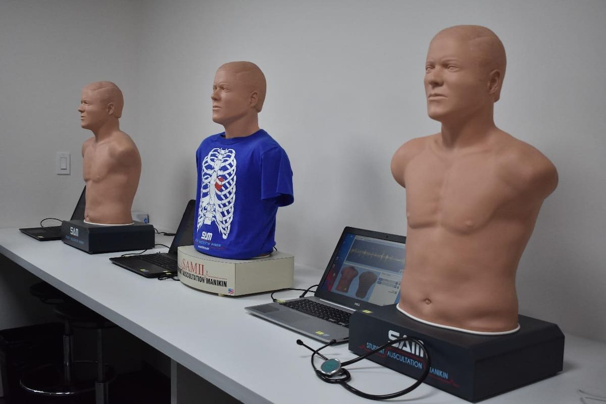 La experiencia de la Universidad se consolida con una trayectoria sólida, egresados de prestigio a nivel nacional e internacional. Foto: Cortesía