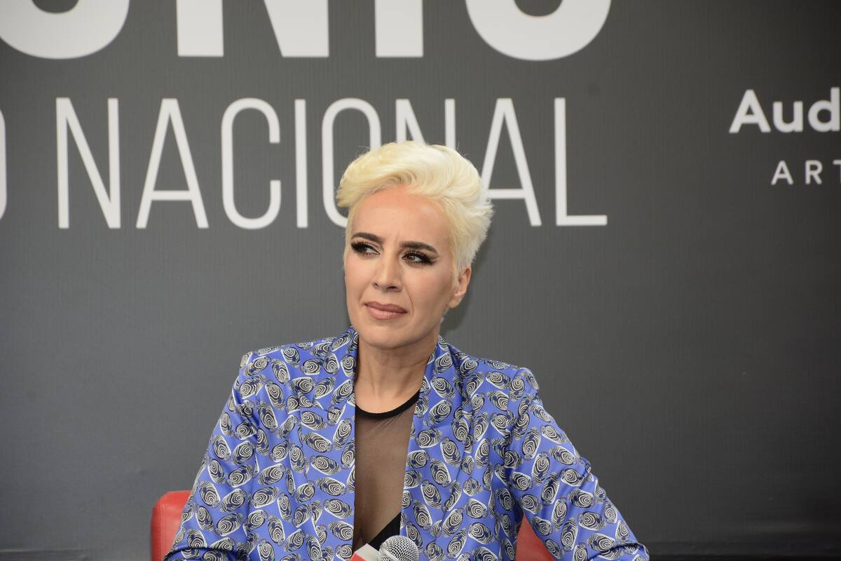 Mónica Naranjo aclara ausencia en redes sociales tras preocupación de sus fans